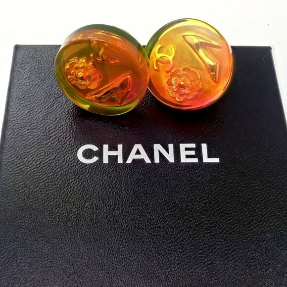 Rare! Vintage Chanel Paris France Holographic Logo Camellia Earrings 1997 Spring - Picture 2 of 12